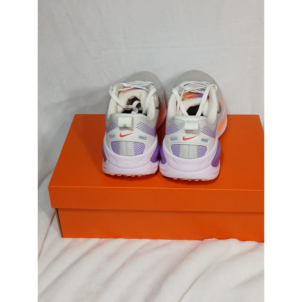 New Women's Nike Vomero 18 Chalk Tattoo Pink Foam HM6804-113 Size 8